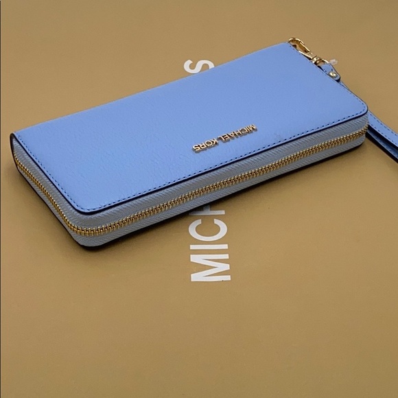 MICHAEL KORS LARGE CONTINENTAL WALLET LIGHT SKY - Picture 5 of 16